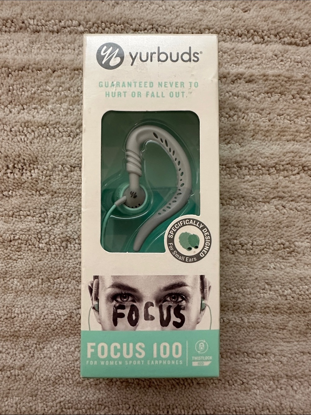 NIB Yurbuds Focus 100 Women’s Sport Earphones Wired behind-the-ear Sweatproof